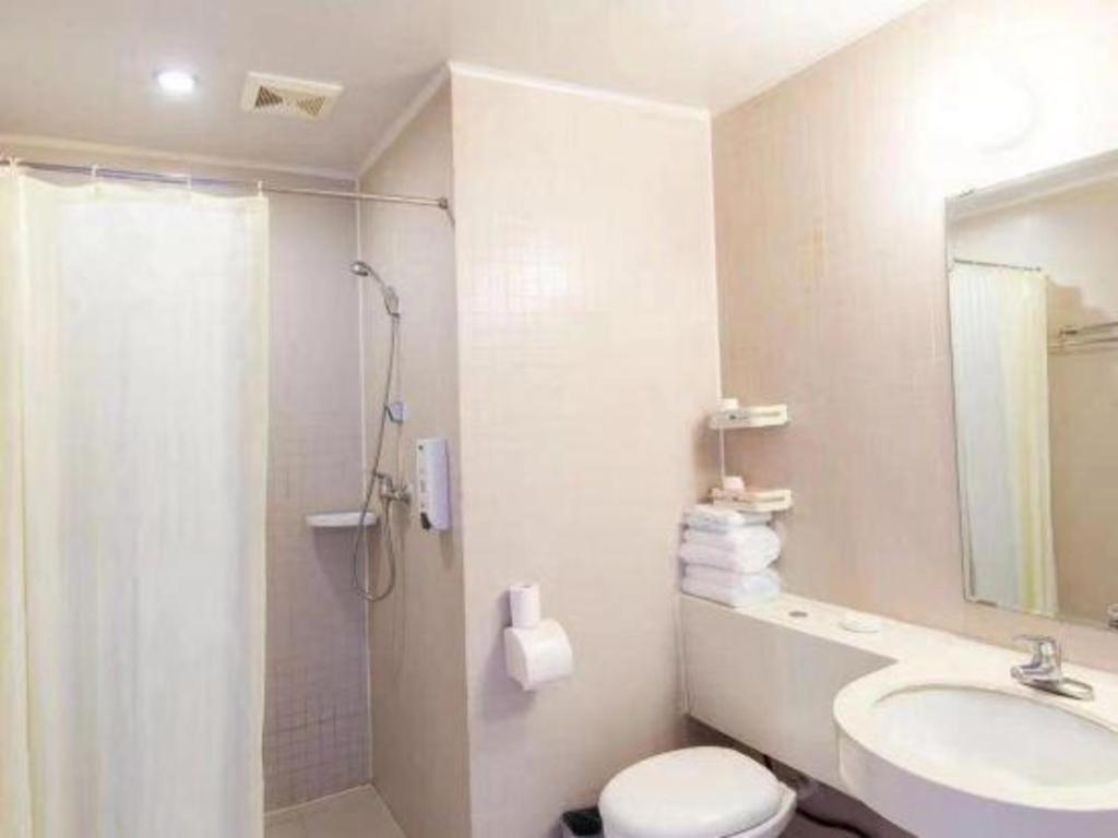 Jinjiang Inn Jinan Daminghu New Scenic Area Lishan Road Exterior foto